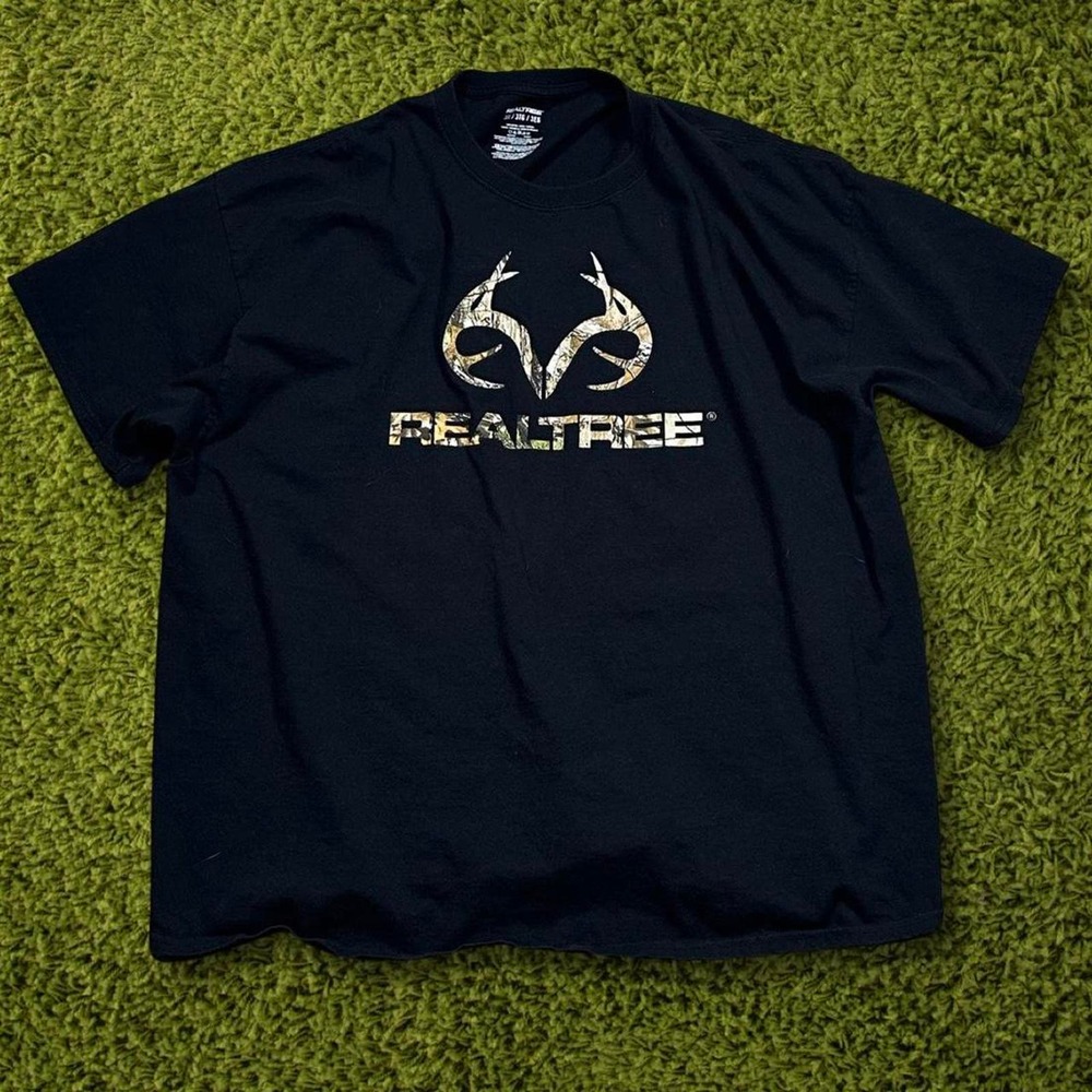 Y2K Realtree Camo Logo Black T-shirt